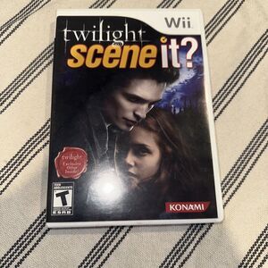 Scene It Twilight (Nintendo Wii, 2009) Manual - Tested and Works